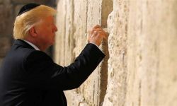 ترامب يصل تل أبيب قبل التوجه لقمة شرم الشيخ